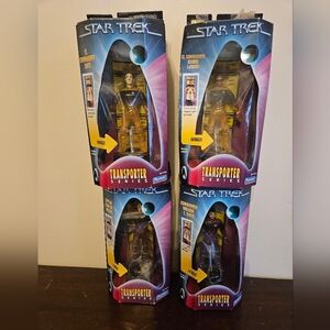 1998 Playmates Star Trek Transporter Series Figures Lot. NIB. Next Generation.